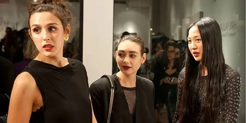 Candid behind-the-scenes photos of the cast